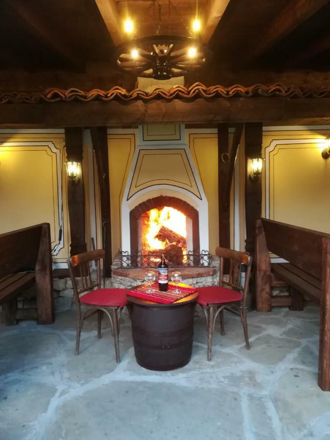 Hotel Once Upon A Time à Koprivchtitsa Extérieur photo